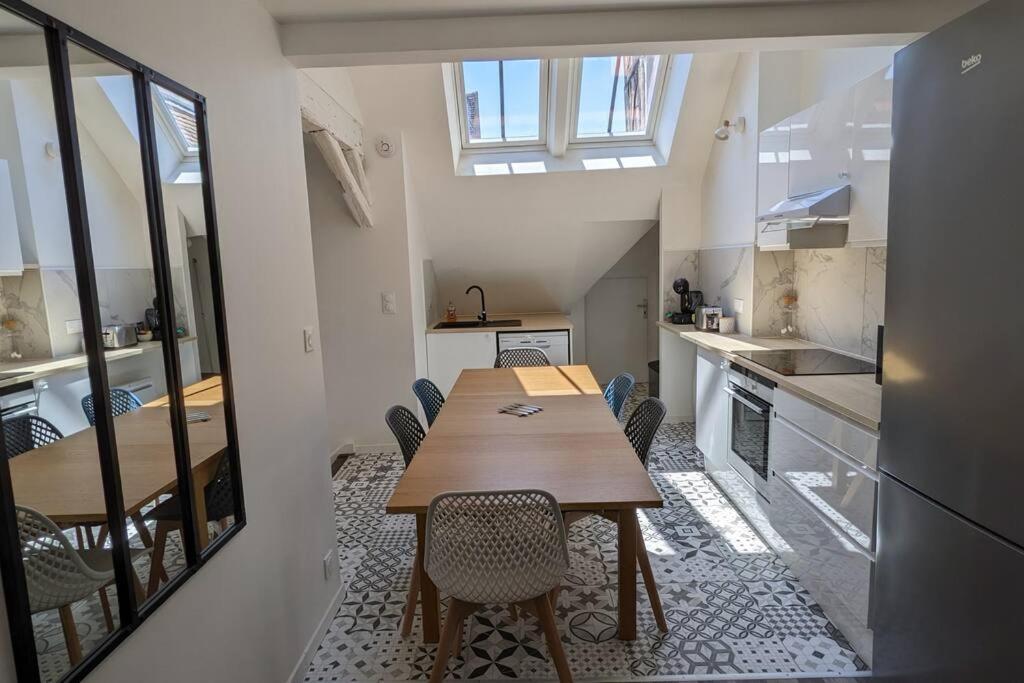 3 Appartements Premium Au Pied De La Cathedrale - Hypercentre 상스 외부 사진