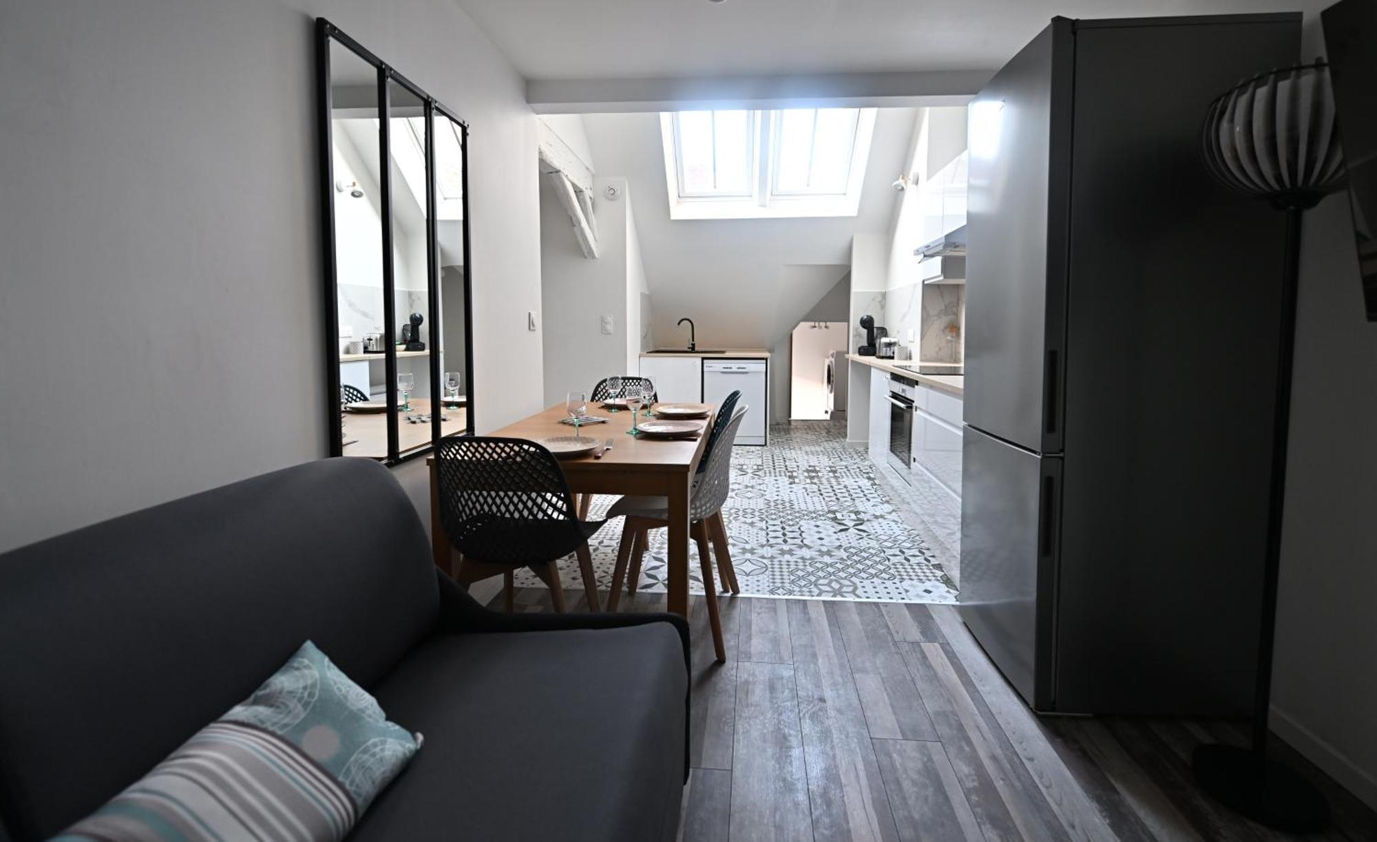 3 Appartements Premium Au Pied De La Cathedrale - Hypercentre 상스 외부 사진